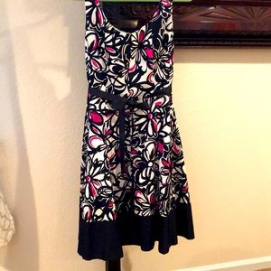 LAST CHANCE!! Jessica Howard sleeveless floral dress with shrug. Size 10.